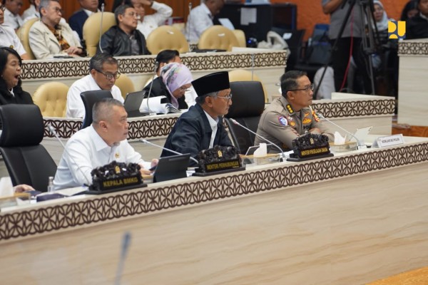 Raker Persiapan Mudik Lebaran 2025, Menteri PU Pastikan Kesiapan Infrastruktur Jalan
